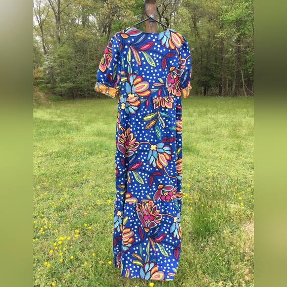 Tabitha Brown Target V-Neck Floral and Polka Dot Maxi Dress 12 - Picture 7 of 7